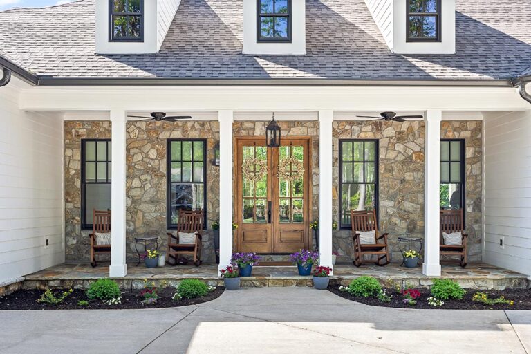 custom home front porch